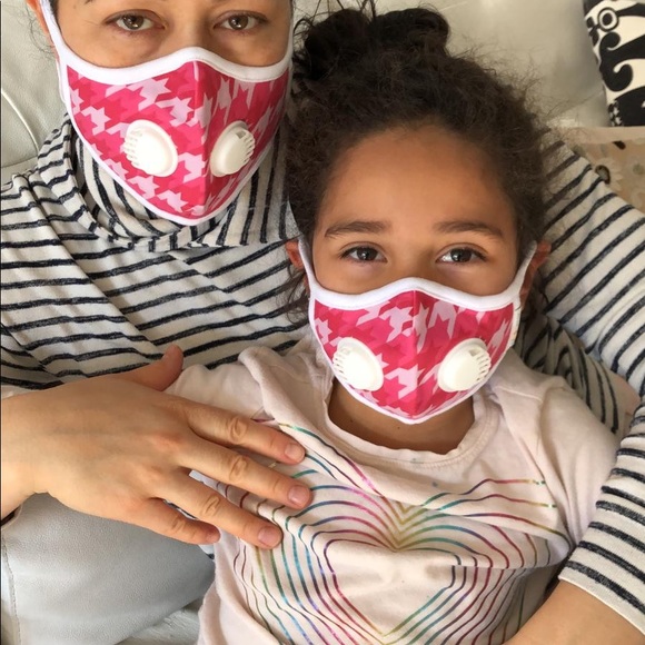 KandyMask N99 Sporty Pink Face Mask - Picture 8 of 9